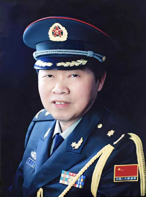 凌文铨老师的照片，单击鼠标查看大图！